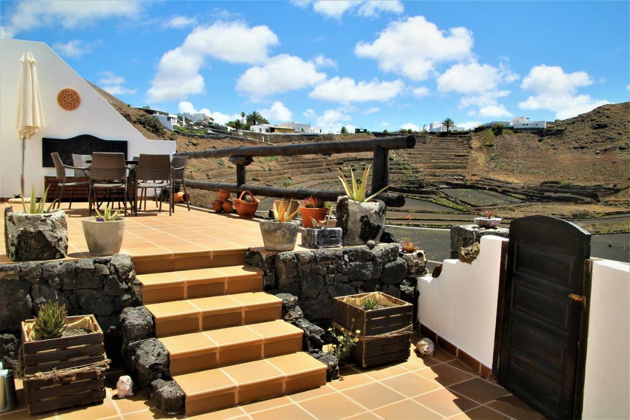 Villa Casa Caldera Guiguan à Tinajo Extérieur photo